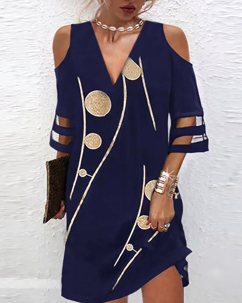 V-Hals Off-Shoulder-Kjole Med Blondinepanel