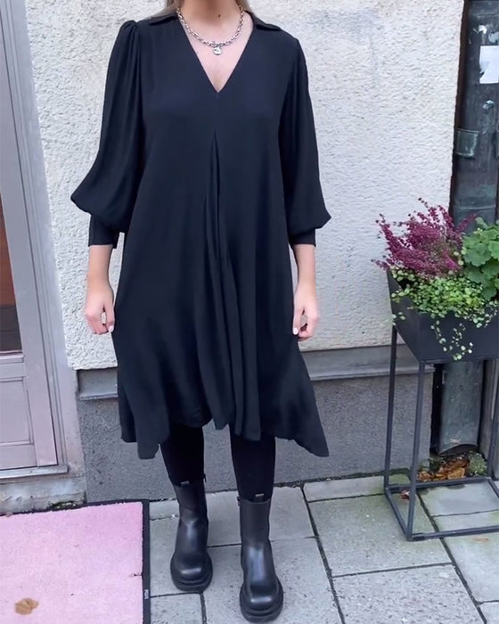 Kjole V-Hals Moteriktig Lanterneerm