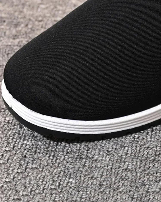 Herresko I Bomull Med Supervarm Foring Av Kunstpels Og Sklisikker Såle.