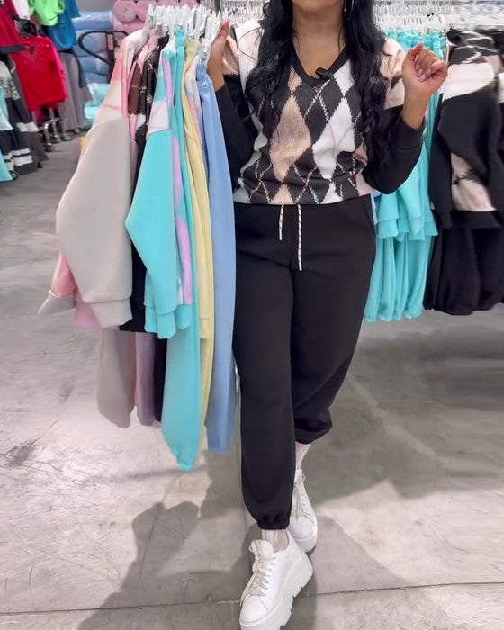 Todelt Sett Med Rombmønstret Topp Og Bukse