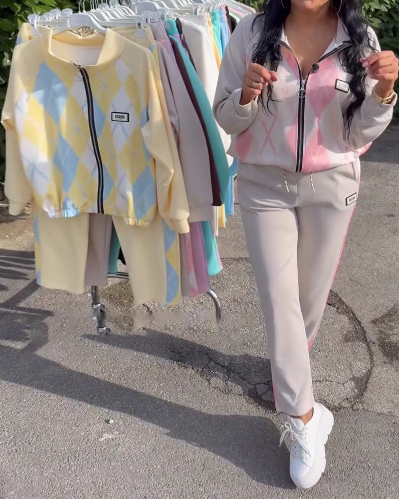 Todelt Sett Rutete Glidelåstopp Og Bukse