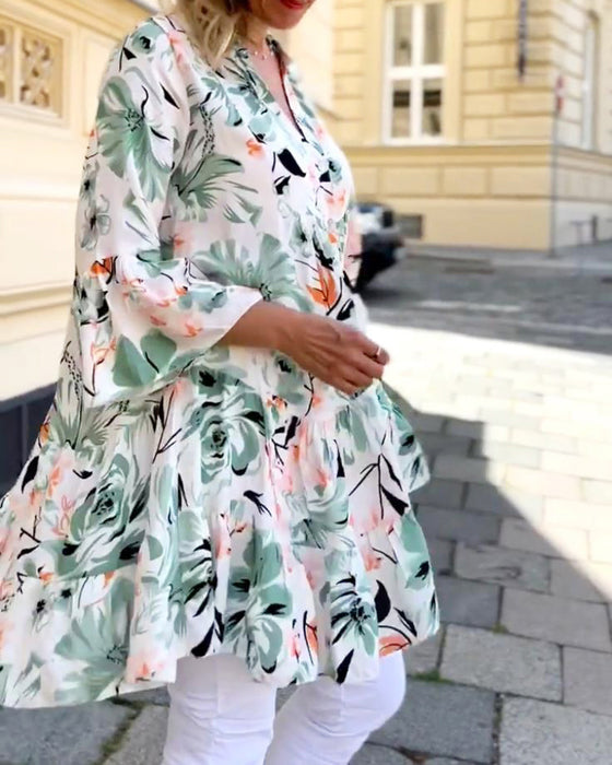 Blomstret elegant bluse med V-hals