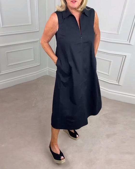 Ensfarget ermeløs jakkeslagskjole