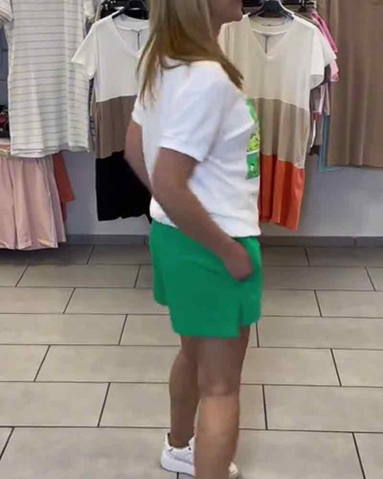 Sett Med Avslappede Shorts Med Trykk Og Mellomhøy Midje