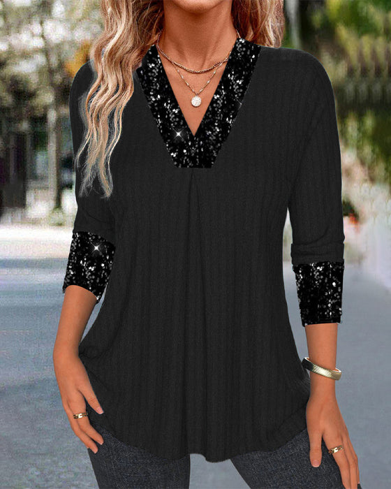 Uformell plissert topp i ensfarget paljettpatchwork