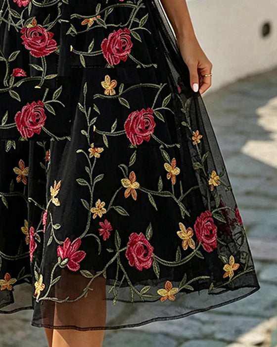 Kjole Blomstertrykk Rundhalset Sheer A-Linje