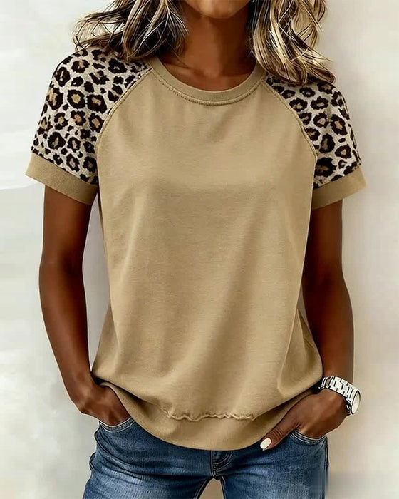 T-skjorte Leopardmønster Fargeblokkert Rund Hals