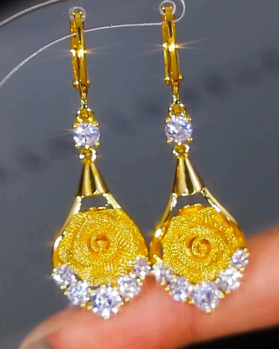 Elegante Mesh-Ørringer Med Rosemotiv