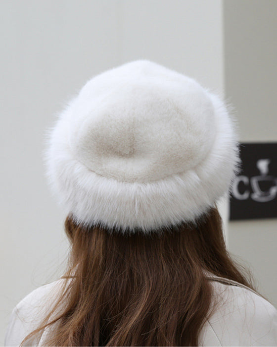 Damehatt I Mongolsk Stil Med Tykt Og Varmt Plysjmateriale