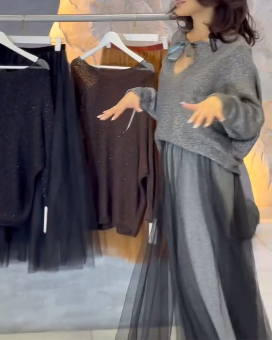 Genser Og Skjørt Med Flaggermusermer Og Glimt