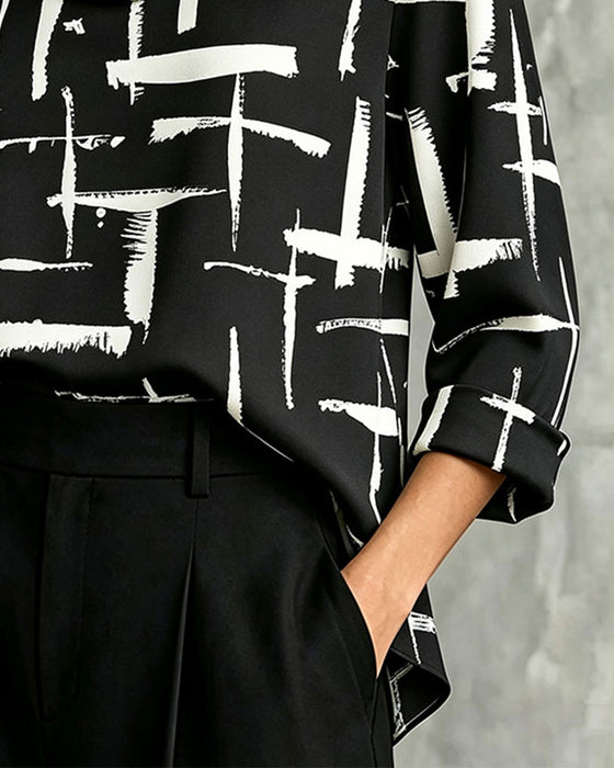 Bluse Mock Cowl Hals Kors Mønster