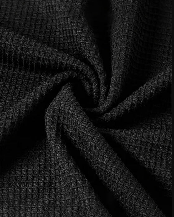 Topp Med Revers Og Kontrastfargede Innsatser