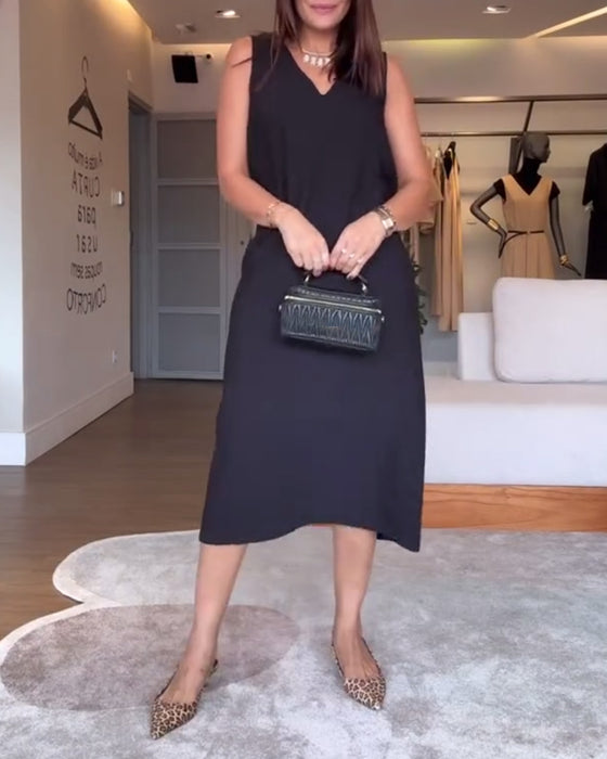 Kjole avslappet v-hals ermeløs ensfarget splitt