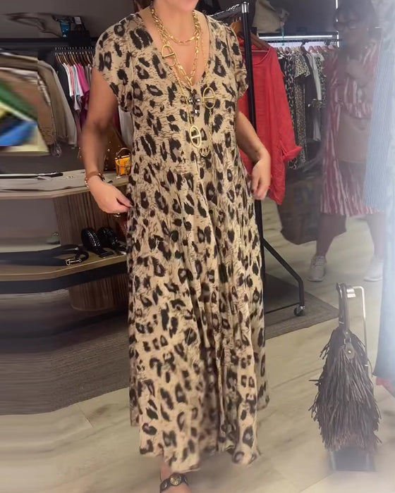 Kjole V-Hals Leopard Full Skjørt