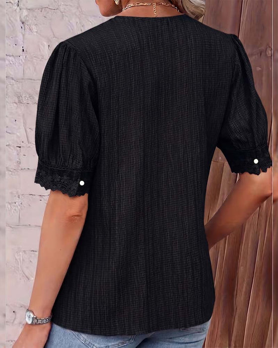 Bluse Blonde Lappeteppe V-Hals Puff Erme