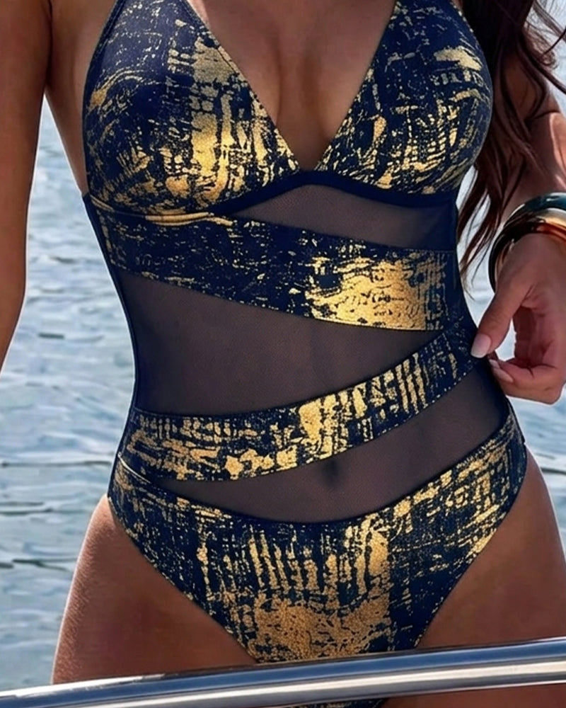 En Delt Fargeblokk Halter Design
