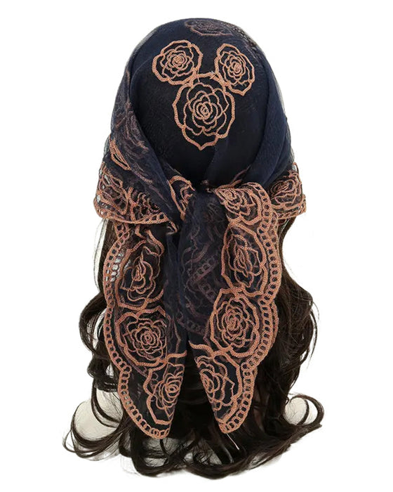 Blomstret Nett Scallop Design Bandana