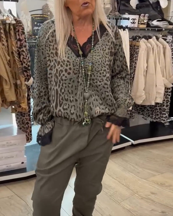 Mote leopardprint bluse med V-hals blonder med patchwork