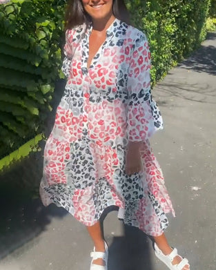 V-hals printet volang uformell kjole