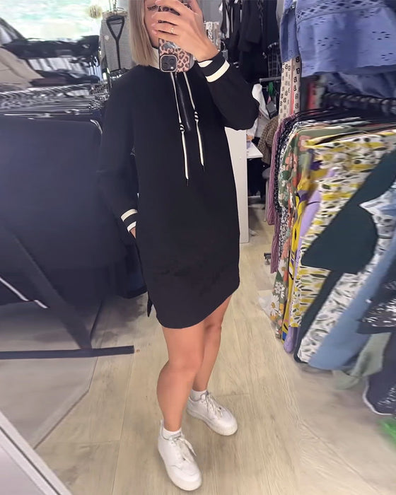 Uformell kjole med lange ermer med stående krage