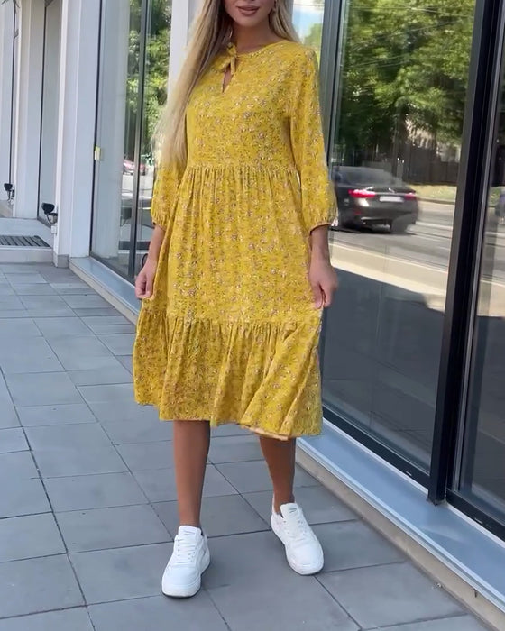 Frisk floral plissert fritidskjole