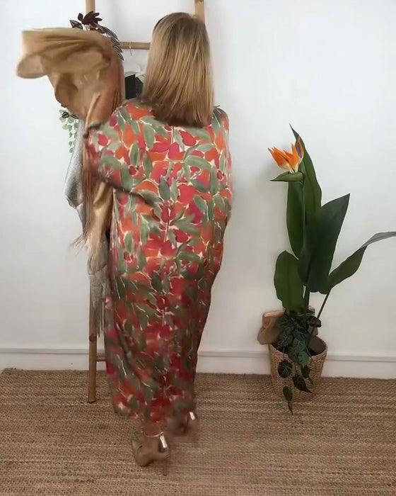 Kjole Med V-Hals Og Vridd Trykkdesign