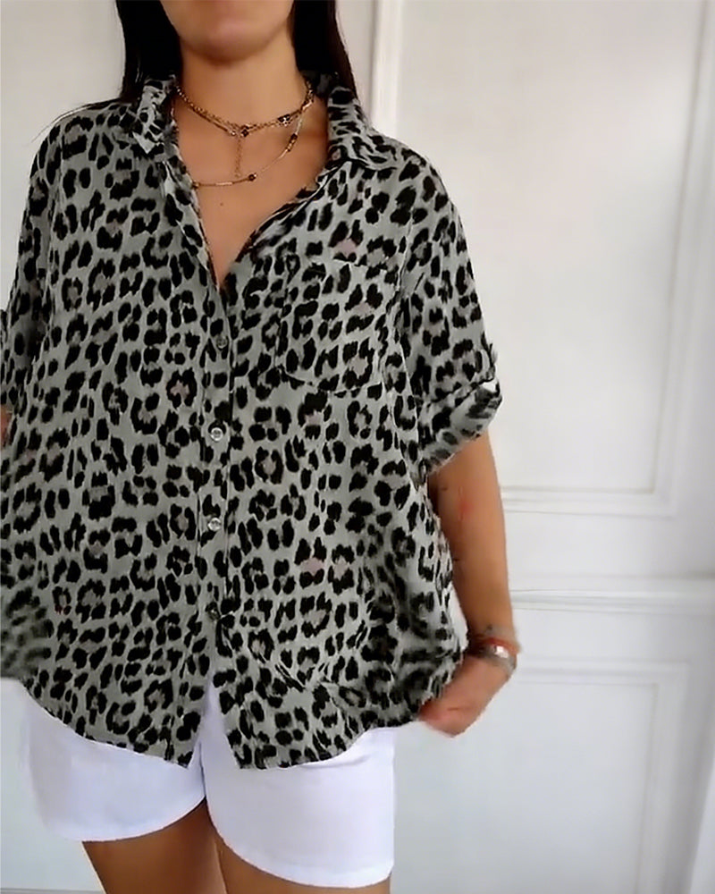 Bluser Leopardmönstrade Mode