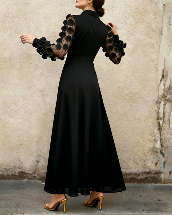 Elegant Kjole Med Moteriktig V-Hals