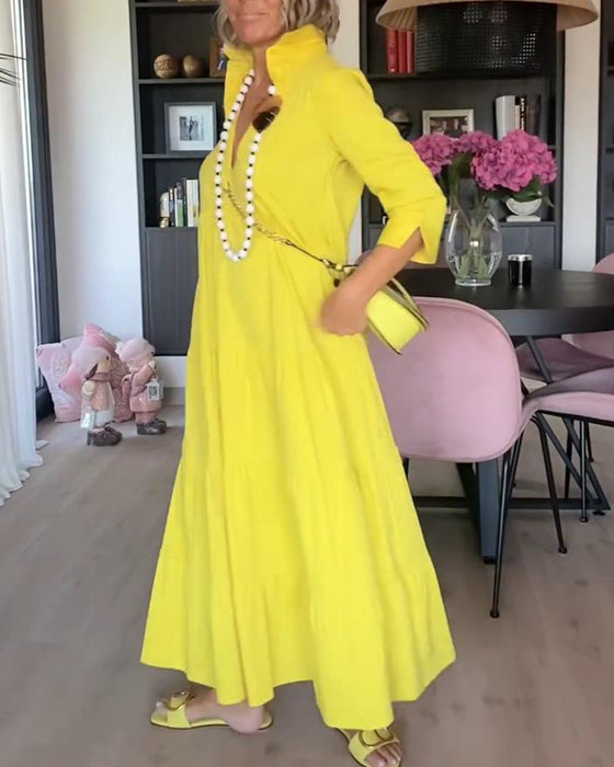 Uformell ensfarget kjole med jakkeslagslomme og patchwork