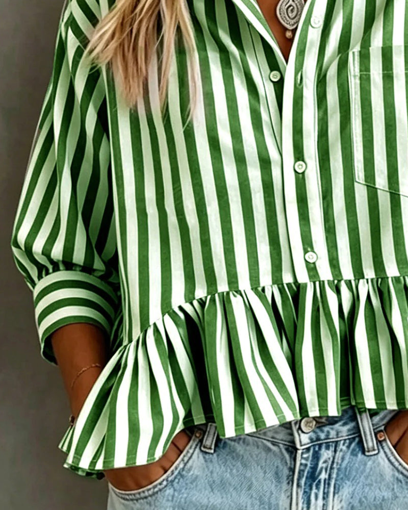 Avslappet Stripet Bluse Med Volanger