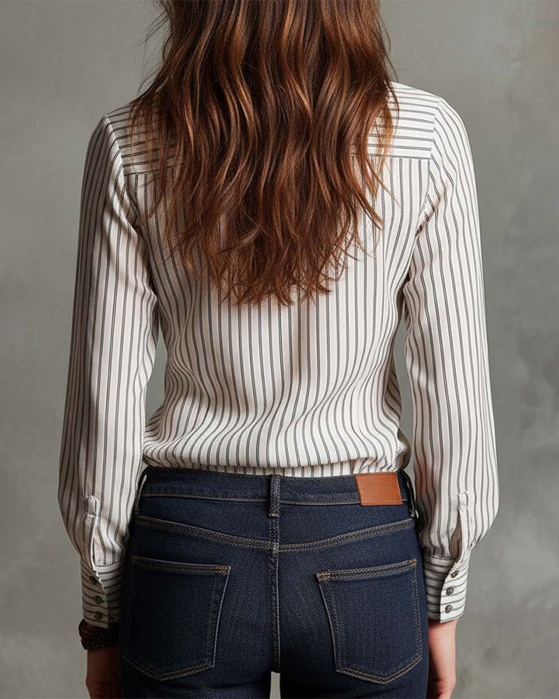 Blus Modig Volanget Strippet