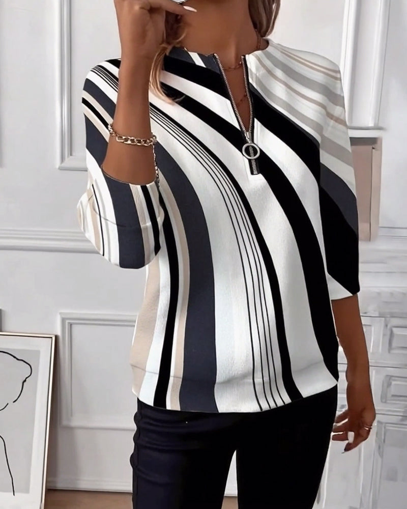 T-skjorte med glidelås og geometrisk trykk