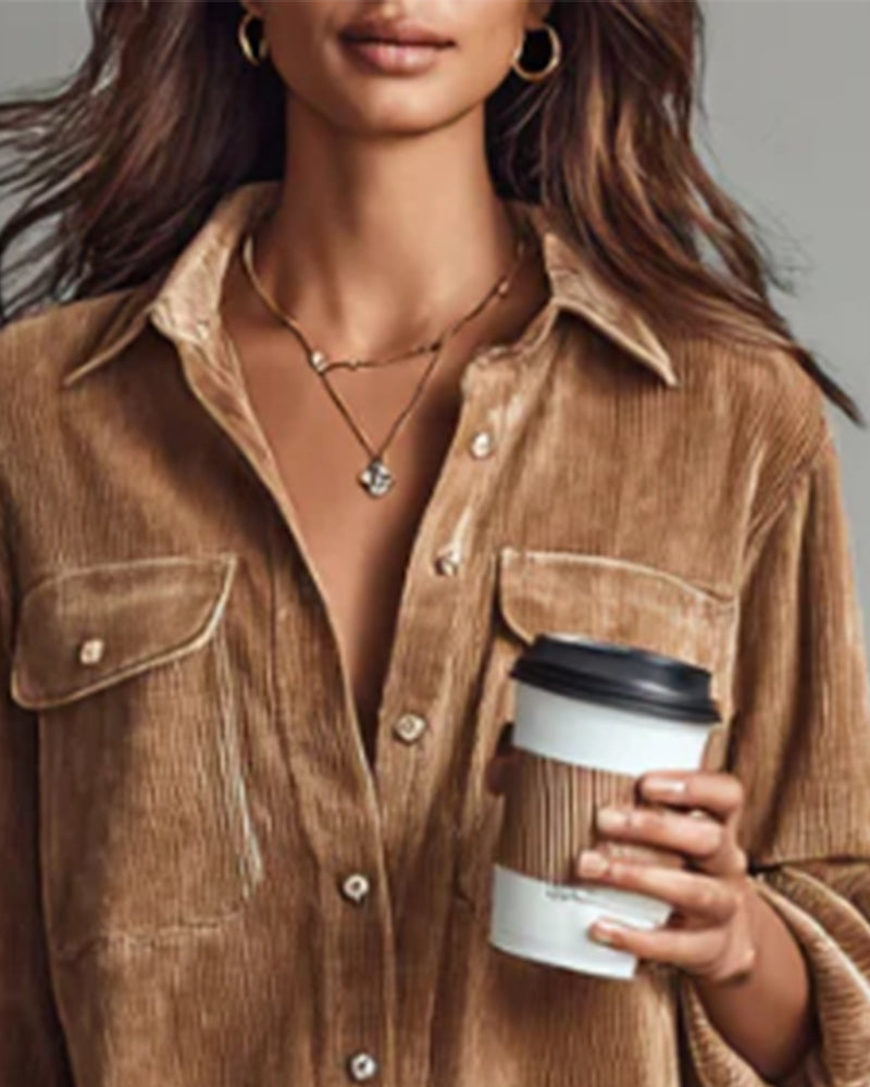 Stilfull Og Elegant Kjole Med Revers