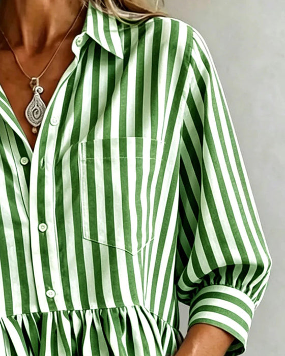 Avslappet Stripet Bluse Med Volanger