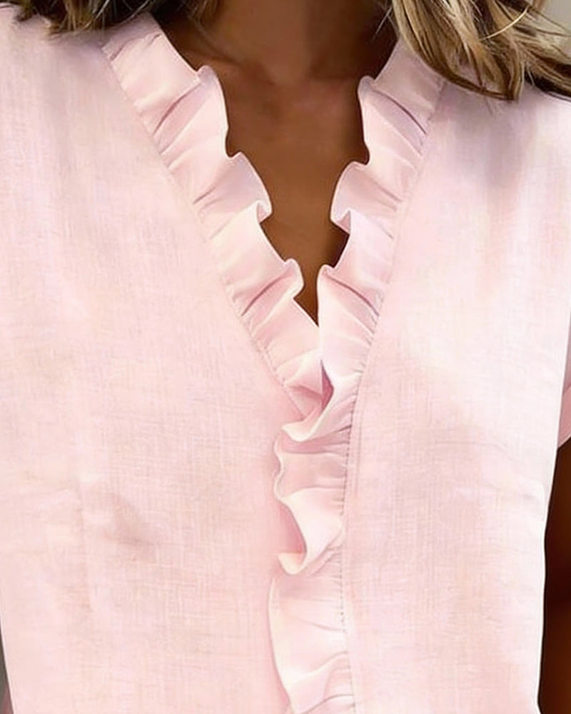 Kortermet Bluse I Ren Bomull Med Volangkrage