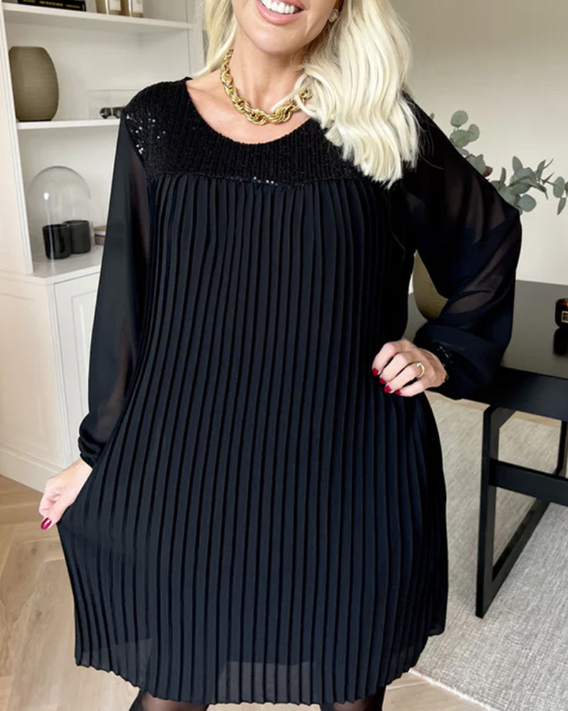 Kjole Med Fletter Og Rund Hals