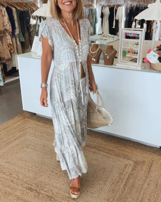 V-hals kjole med delte ermer med ferietrykk