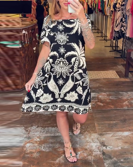 Kjole Bred Krage Rett Halsringning Trykt