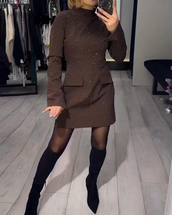 Elegant Kjole Med Subtil Glitring