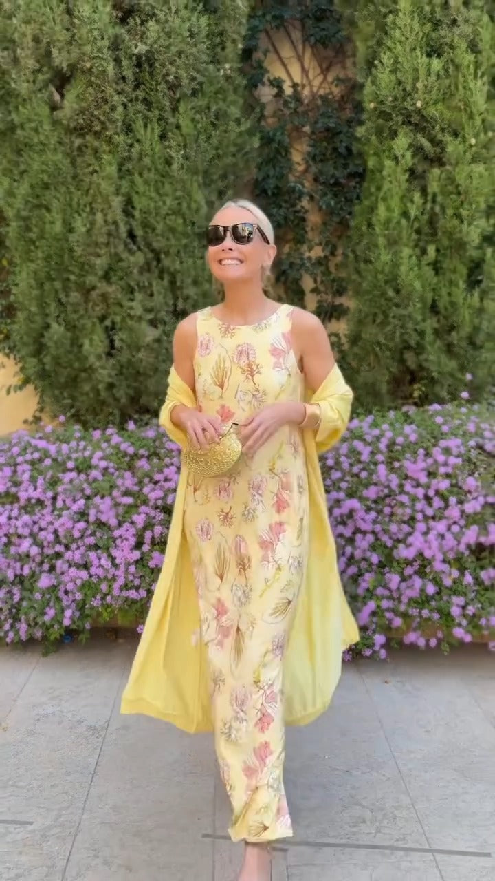 Sett Ermeløs Maxi Kjole + Matchende Cardigan