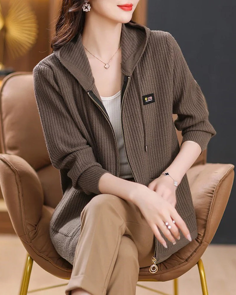 Jakke Med Glidelås Og Hette