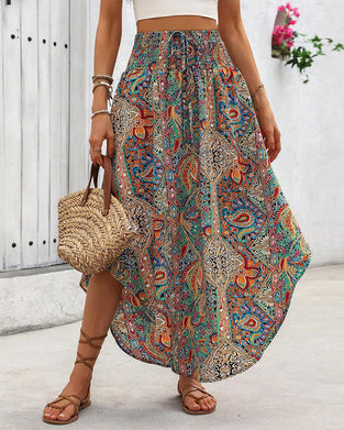 Skjørt Med En Elastisk Veksel, Retro - trykk Og En Bueformet Saum