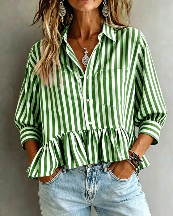Avslappet Stripet Bluse Med Volanger