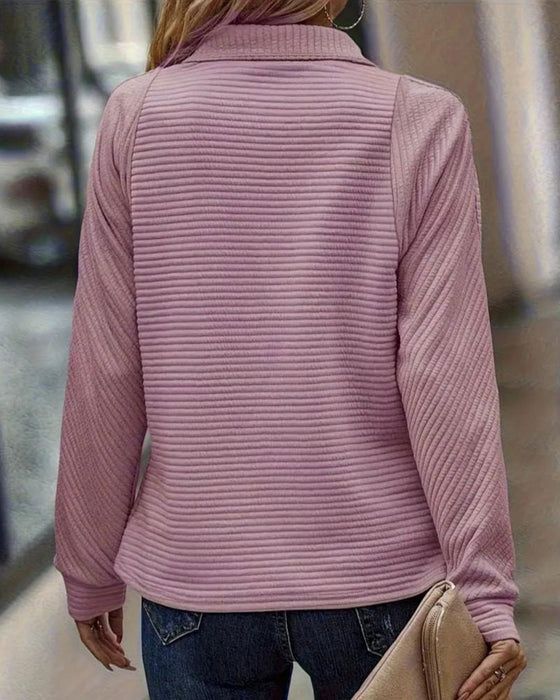 Hudde Med Enkel Farge Og Zip-up Design