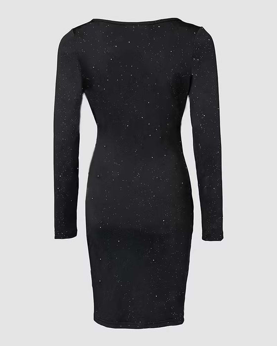 Kjole Med Sexi Stemning, V-Hals Design Og Elegant Stil