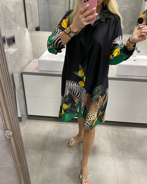 Løs kjole med tigertrykk