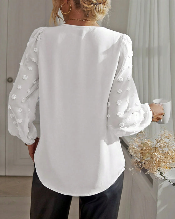 V-hals T-skjorter Med Puntillistning Patchwork Og Lykt Ärmar