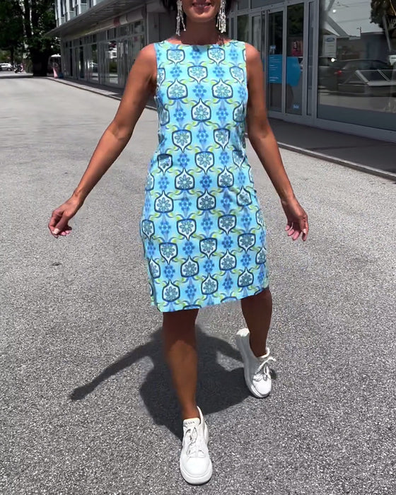 Slim fit kjole uten erme