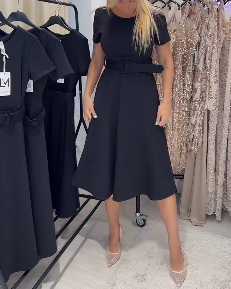 Kjole Rund Halsringning Kortermet Midjesøm A-linje