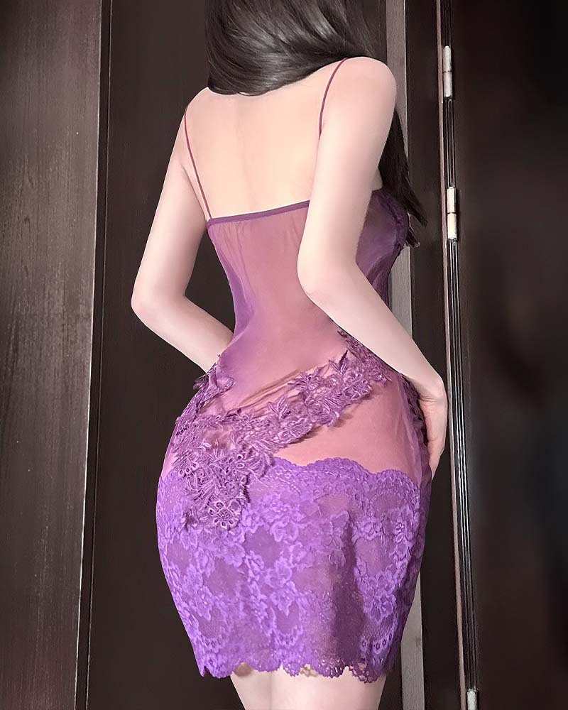 Sexig Nattkjole I Ensfarget Med Knipling